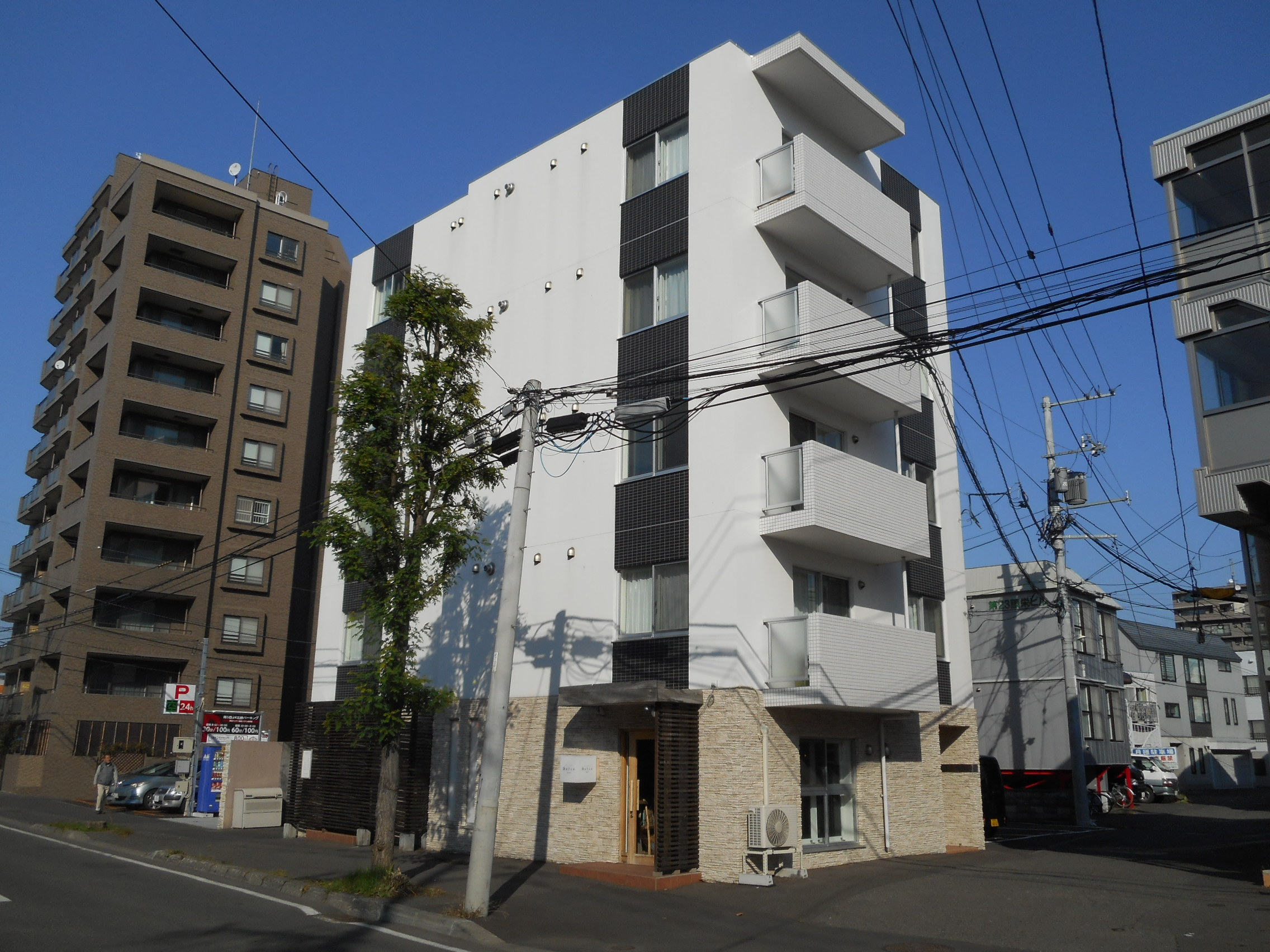 ノイ円山　５０２　１LDK